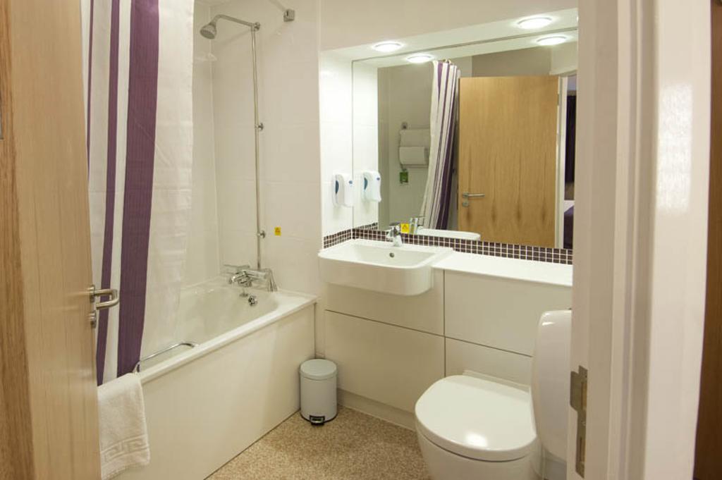 Premier Inn Ashington 阿欣顿 客房 照片